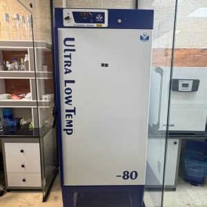 اجاره فریزر دمای پایین (Ultra-Low Temperature Freezer -80°C)